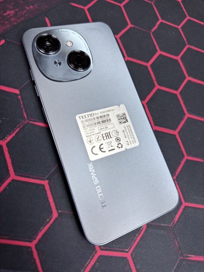 Смартфон Tecno SPARK Go 1 4/64гб