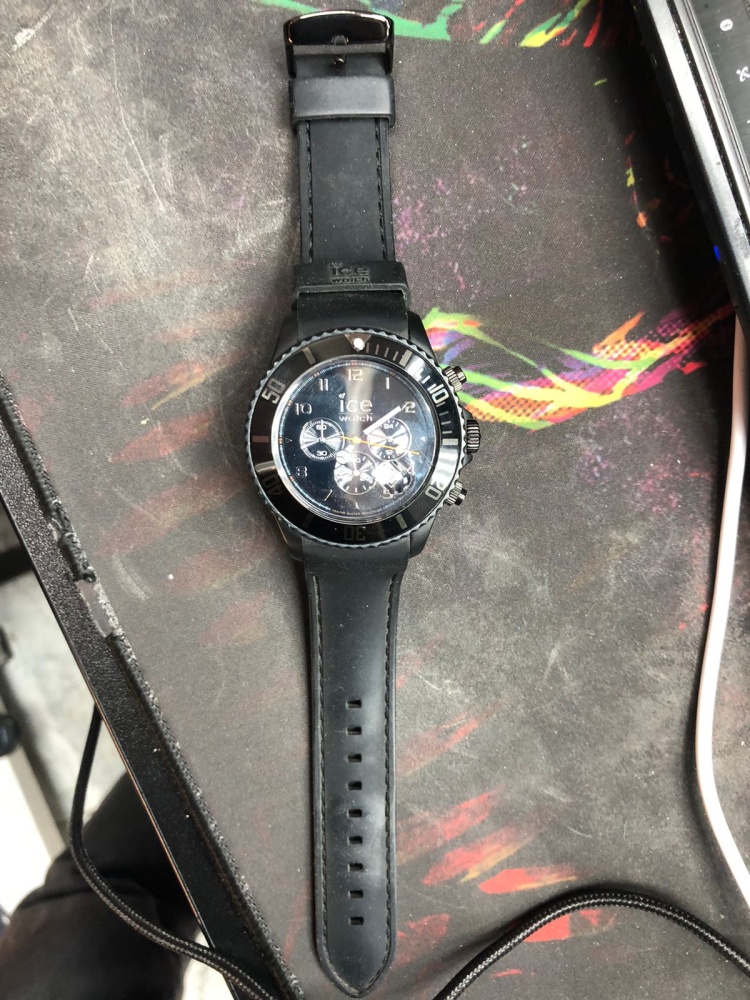 Часы ICE WATCH