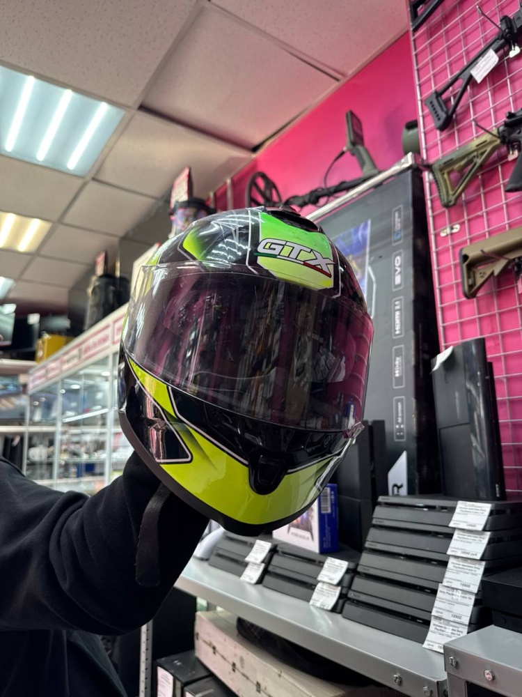 Шлем MOTO