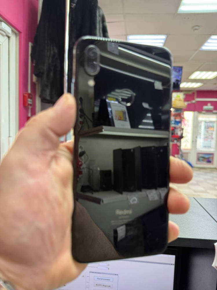 Смартфон Xiaomi Redmi note 7 4/128