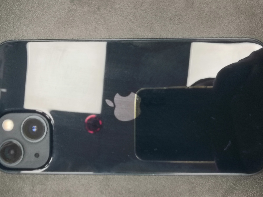 Смартфон iPhone 13 128 Gb