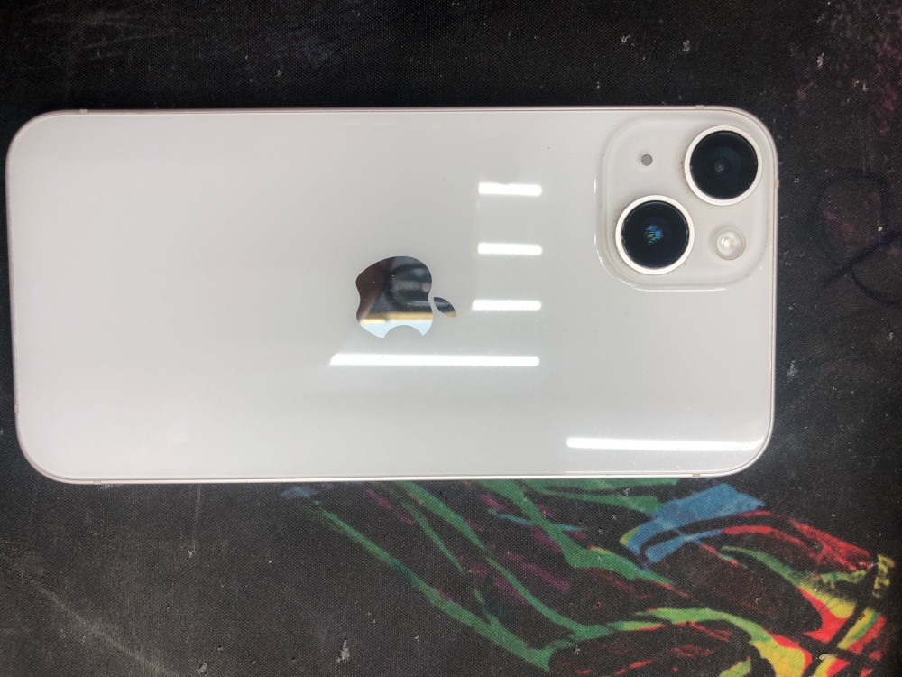 Смартфон iPhone 14 128 ГБ
