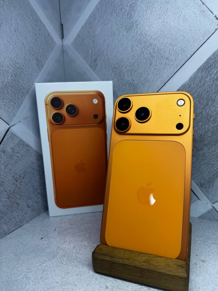 Смартфон iPhone Xr 256Gb в корпусе ip 17 pro