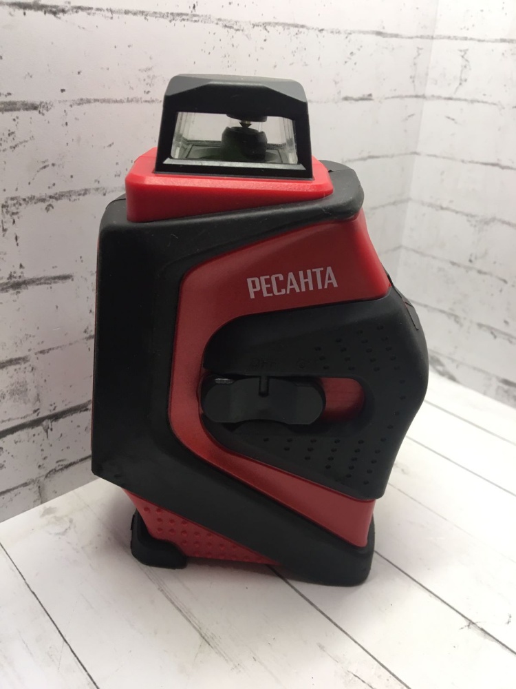 Лазерный уровень Ресанта ПЛ-1Х360А