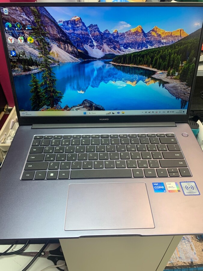 Ноутбук Huawei /intel Core i5-1155G7/Ram-8gb/SSd-256gb/intel iris Xe Graphics