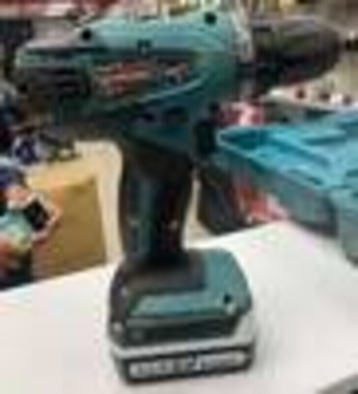 Шуруповерт Makita Df347D