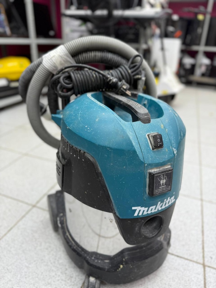 Пылесос Строительный Makita VC2012L