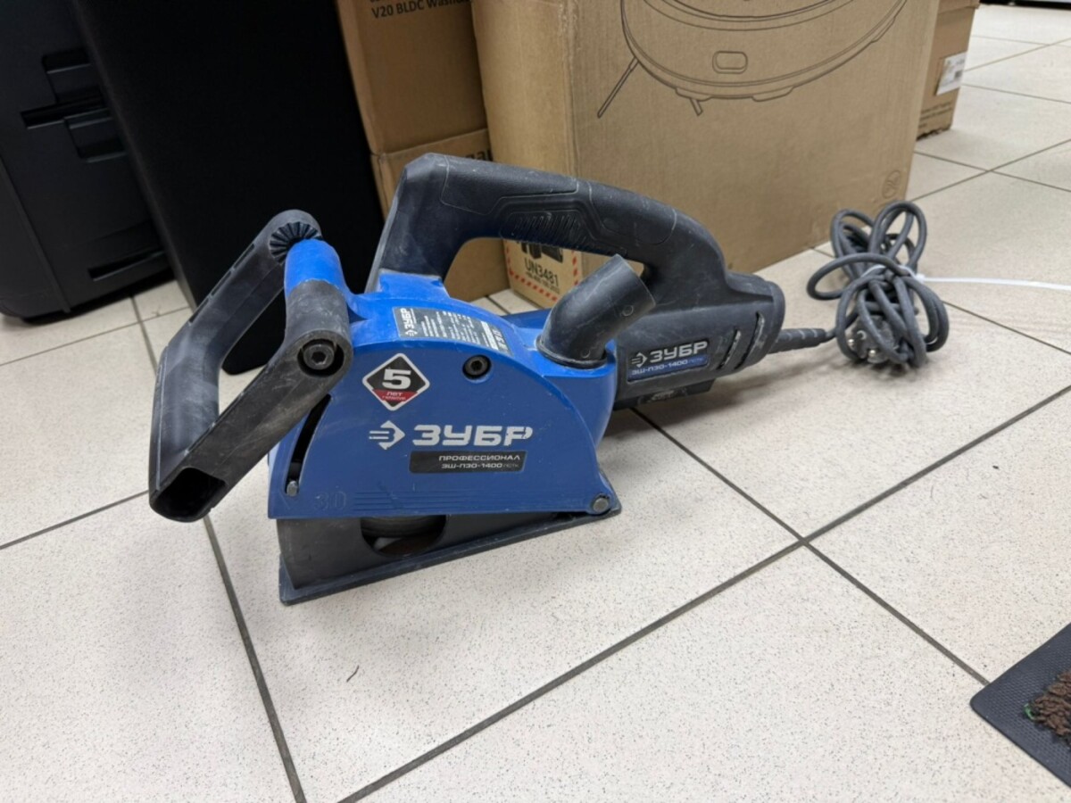 Штроборез Зубр