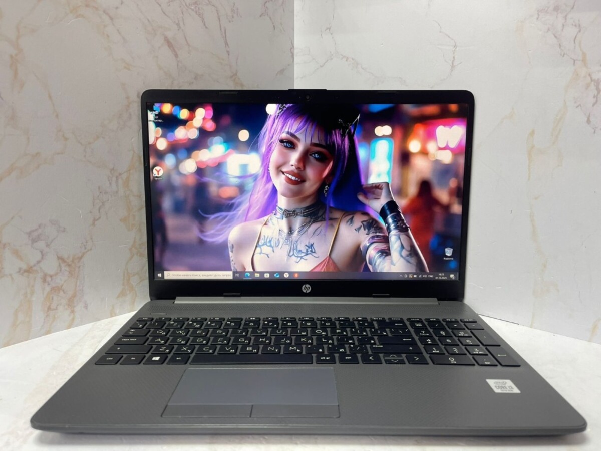 Ноутбук HP 15-DW2040UR