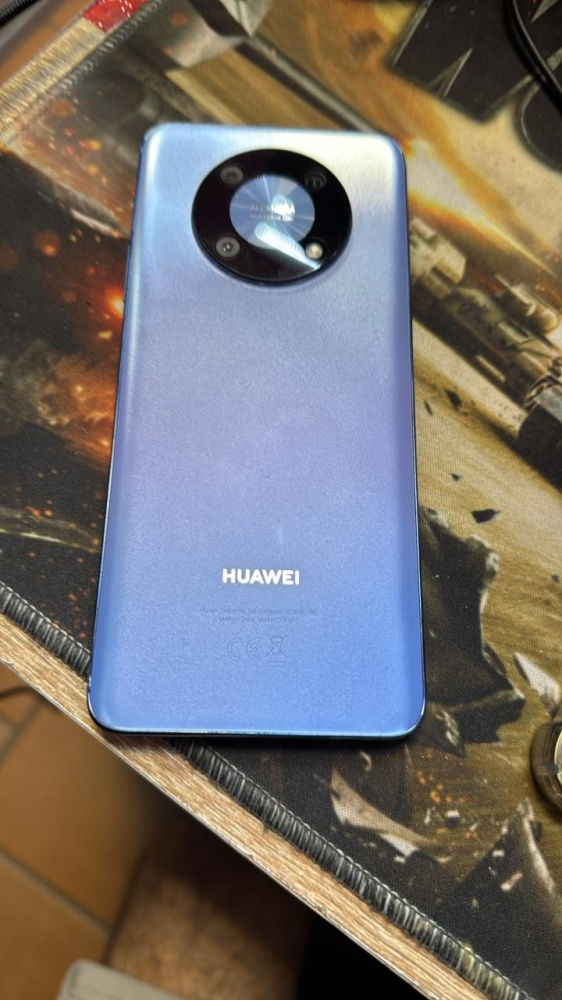 Смартфон Huawei Y90
