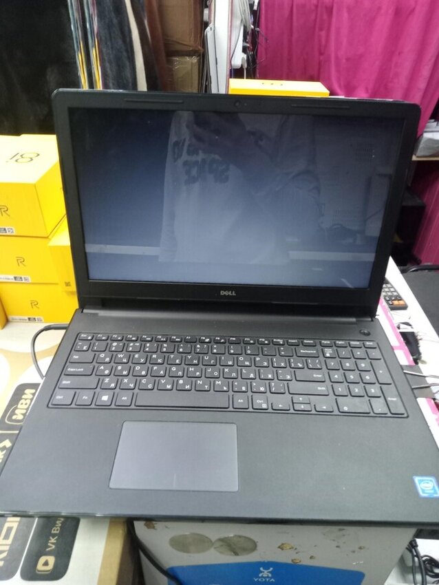 Ноутбук Dell INSPIRON 15