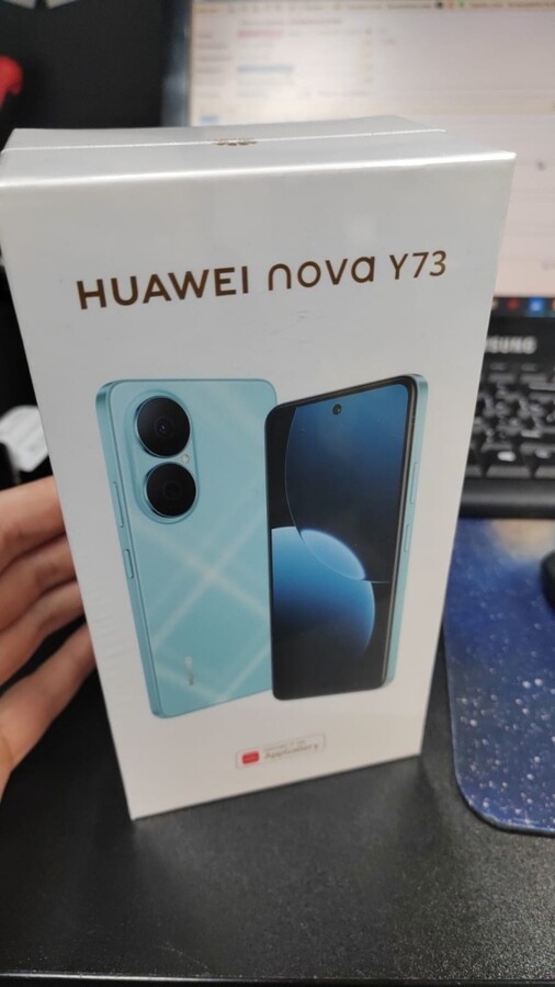 Смартфон Huawei Nova Y73