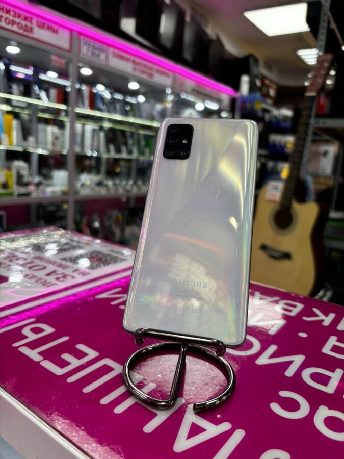 Смартфон Samsung A51 4/64