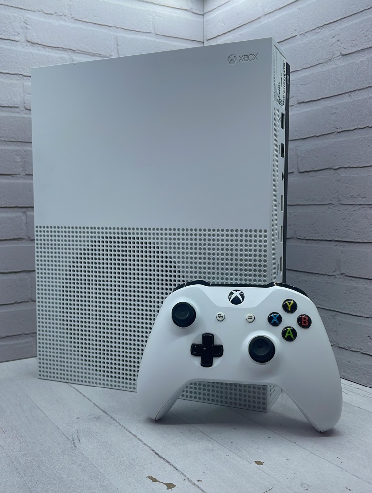 Игровая приставка XBOX ONE S All Digital 1 tb