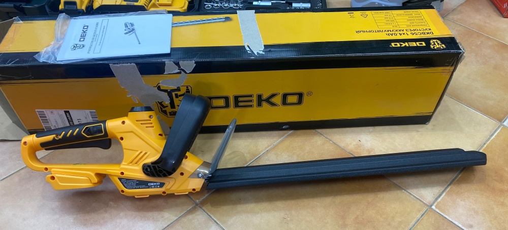 Кусторез Deko 2акб