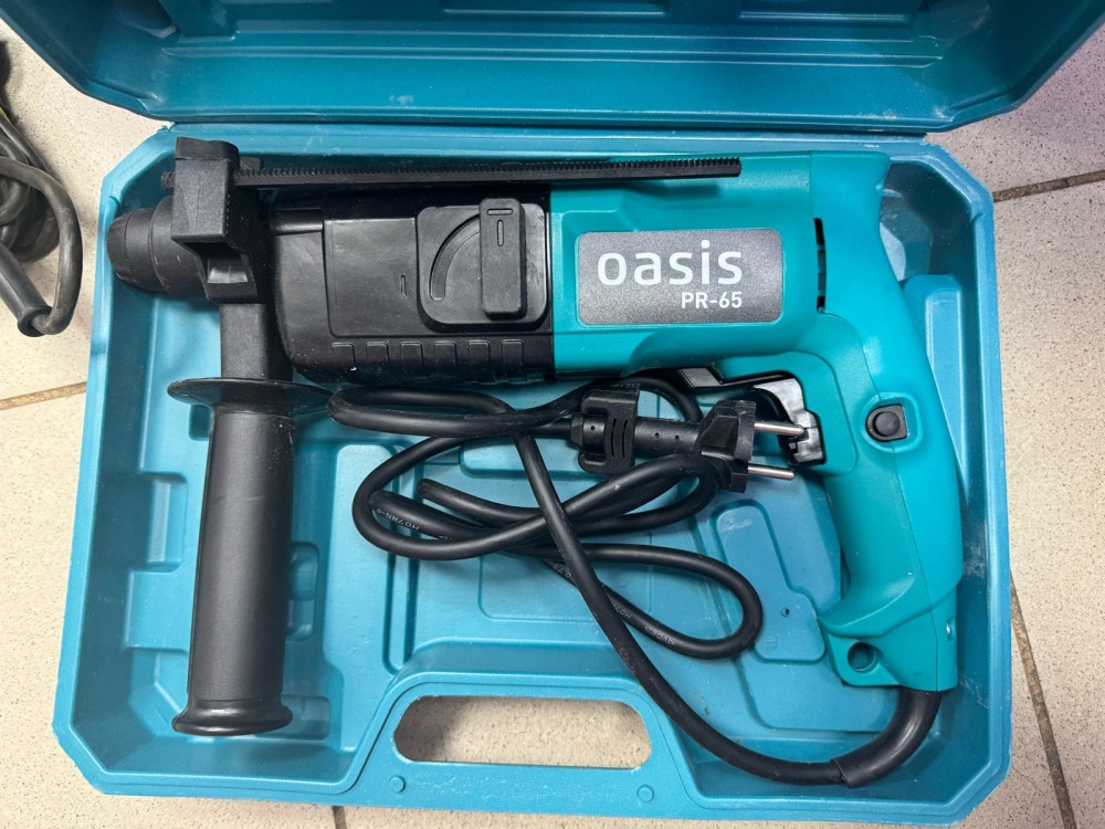 Перфоратор Oasis PR-65