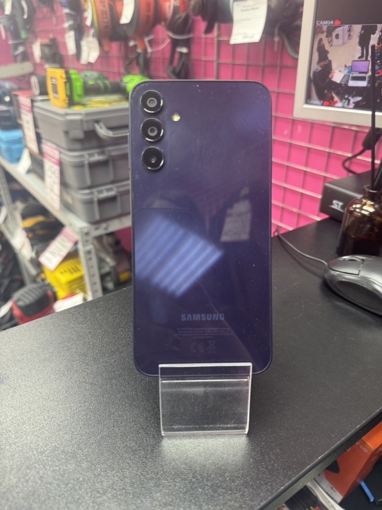 Смартфон Samsung A15,4/128gb