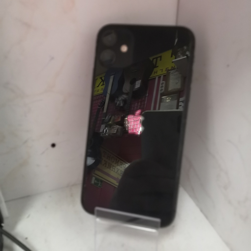 Смартфон iPhone 11 64Gb