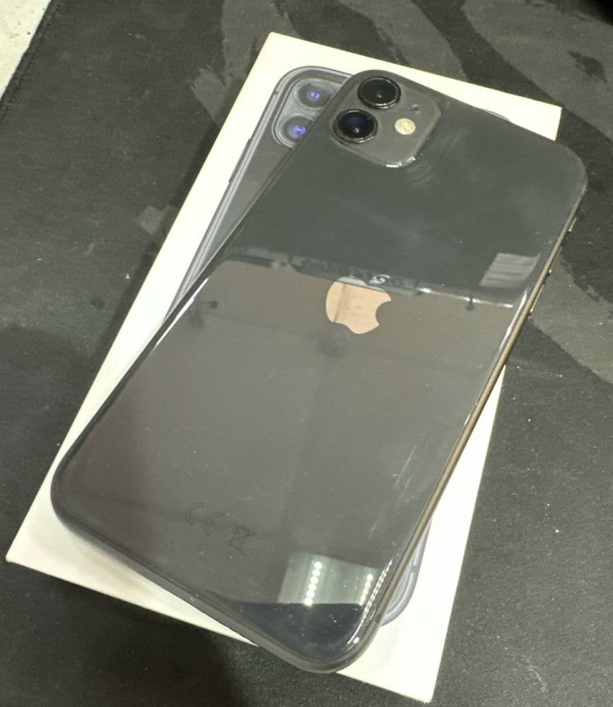 Смартфон iPhone 11 64Gb ростест