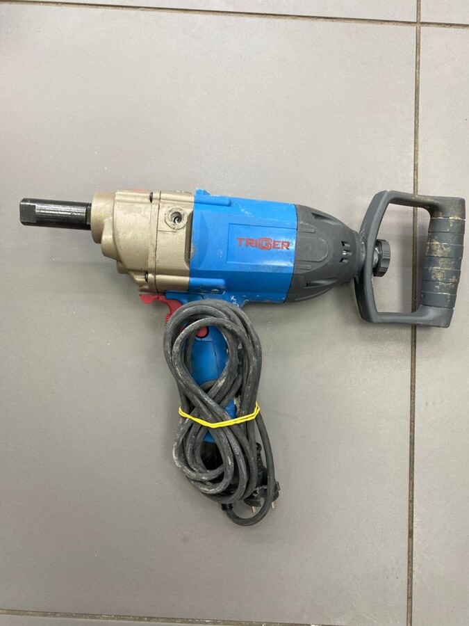 Дрель-Миксер Triger 1050Вт