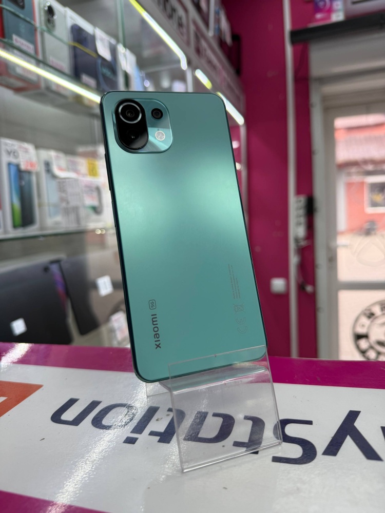 Смартфон Xiaomi 11 Lite 8/128 gb