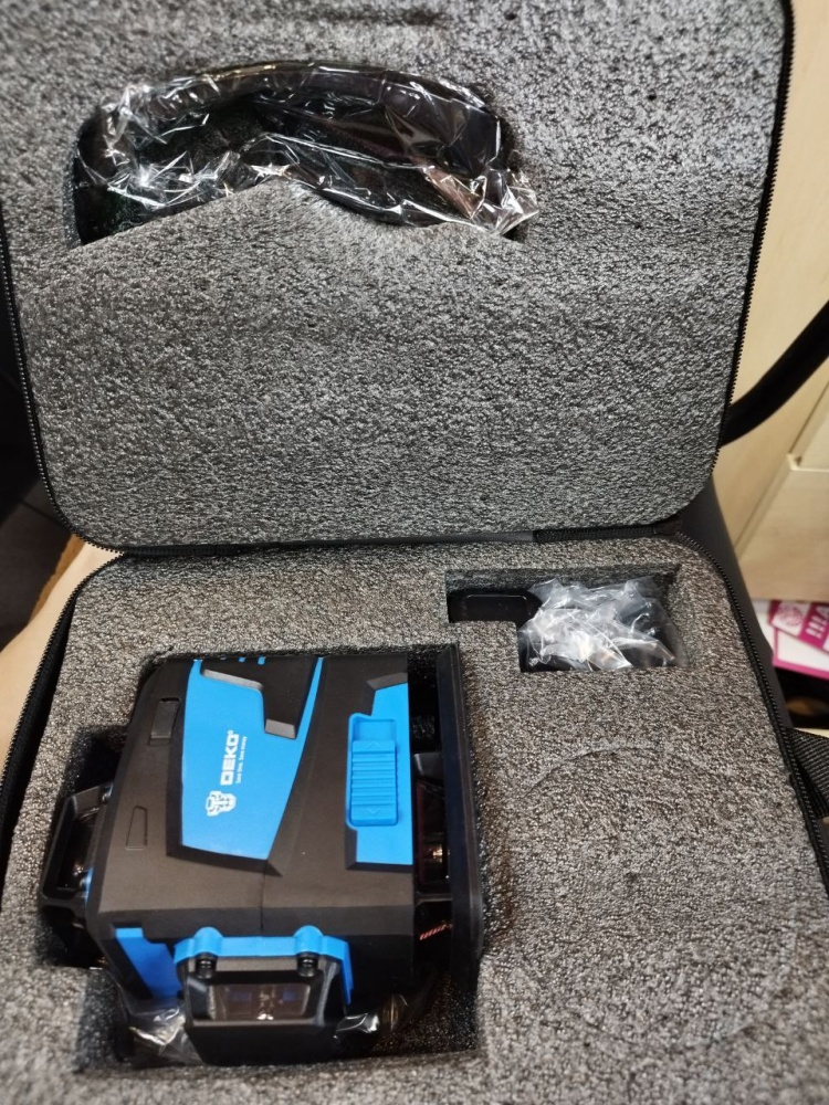 /Уровень Deko DKLL16Gb