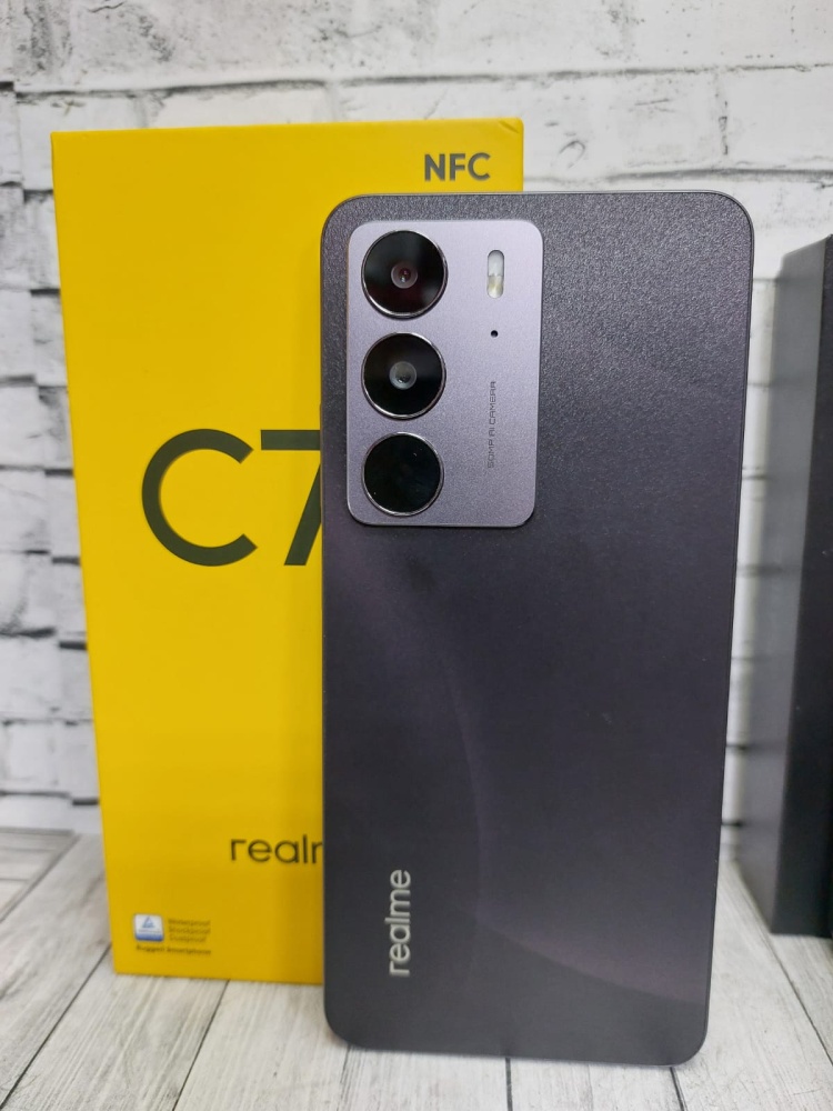 Смартфон Realme C75 8/256