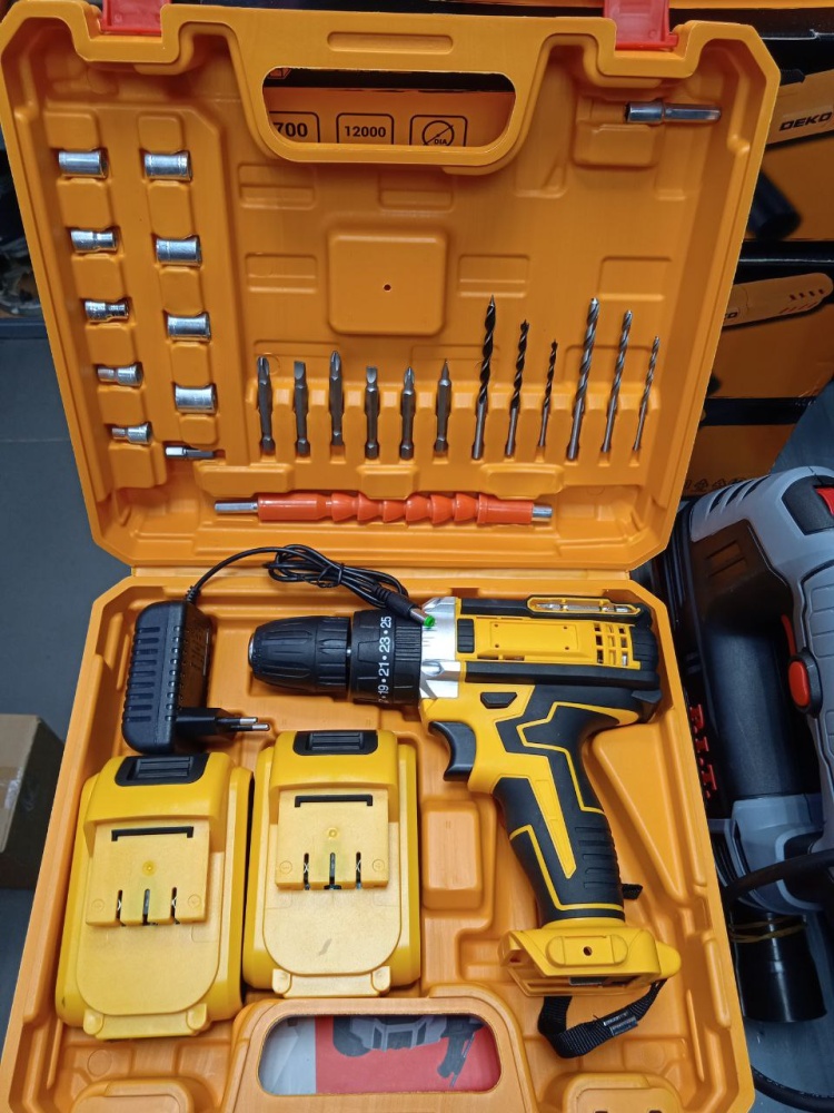 Шуруповерт АКБ, 60Нм