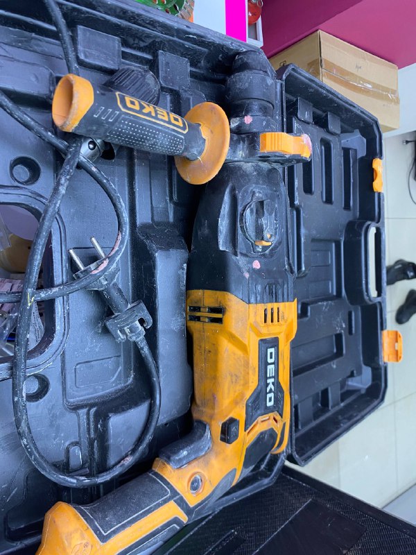 Перфоратор DEKO ZKH1150W