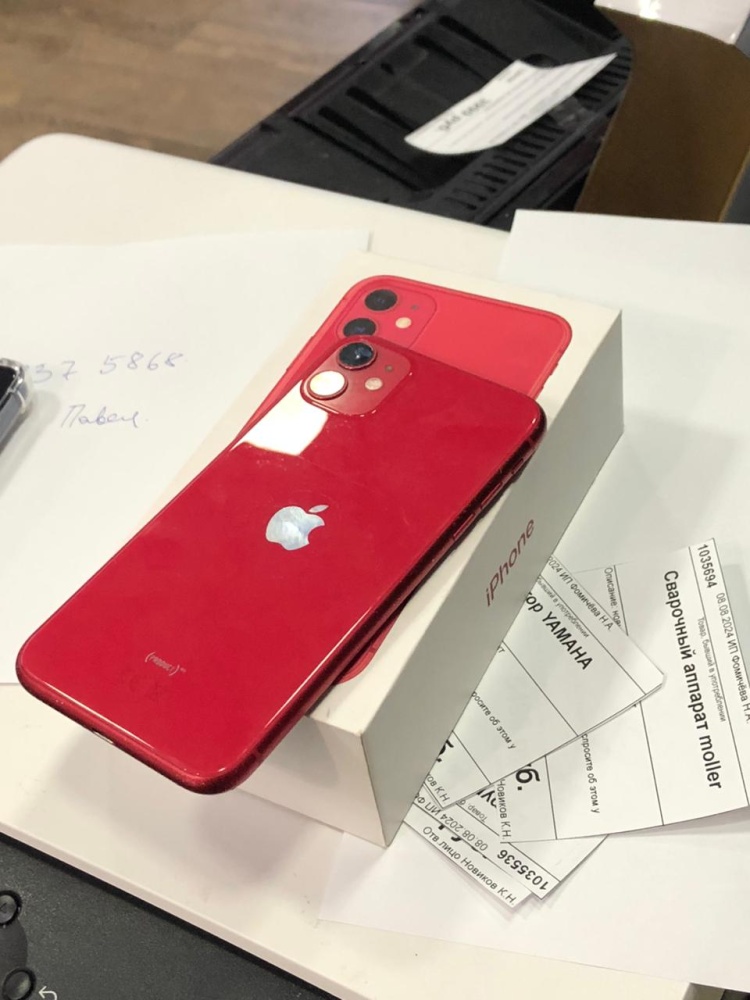 Смартфон iPhone 11 64Gb