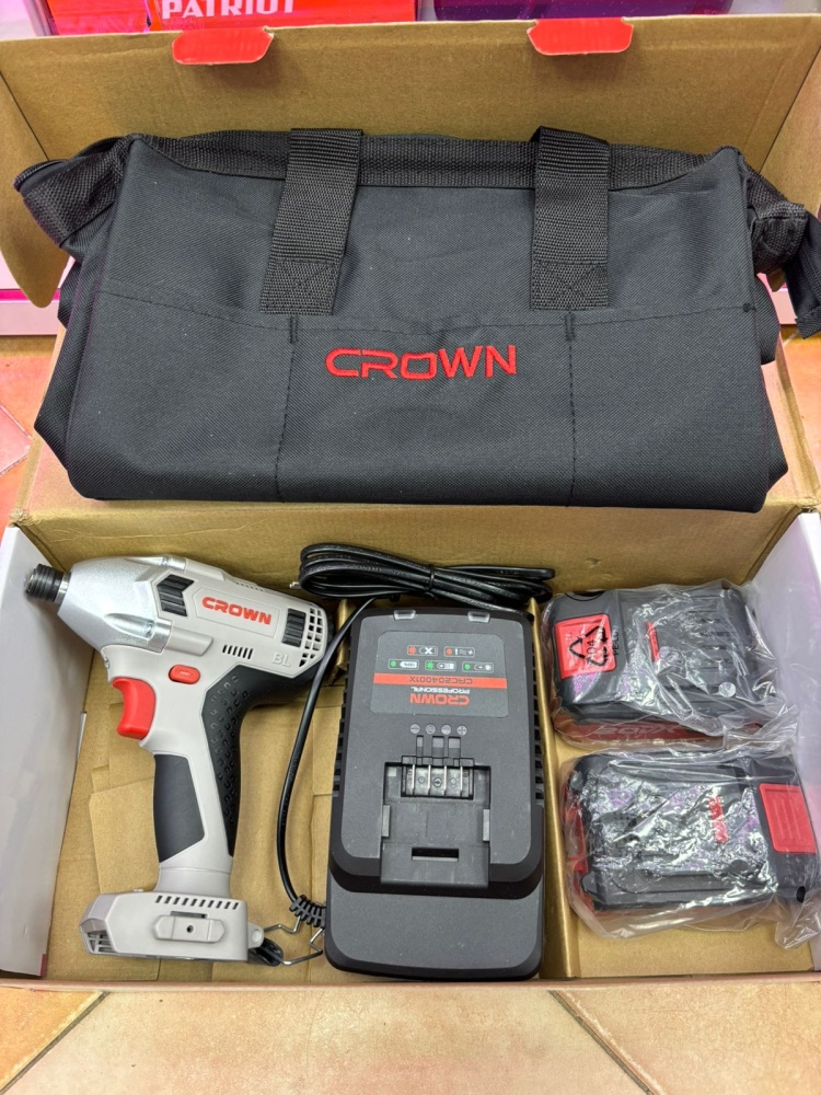 Гайковерт Crown CT22021Hx-4 TB