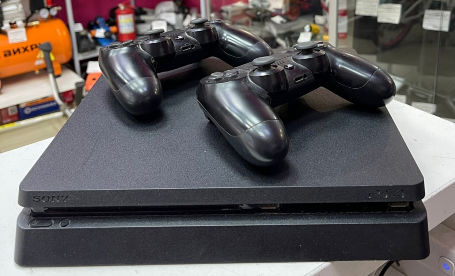 Игровая приставка Sony PlayStation 4 slim 1 ТБ