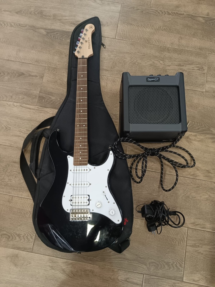 Электрогитара Yamaha Pacifica 112J