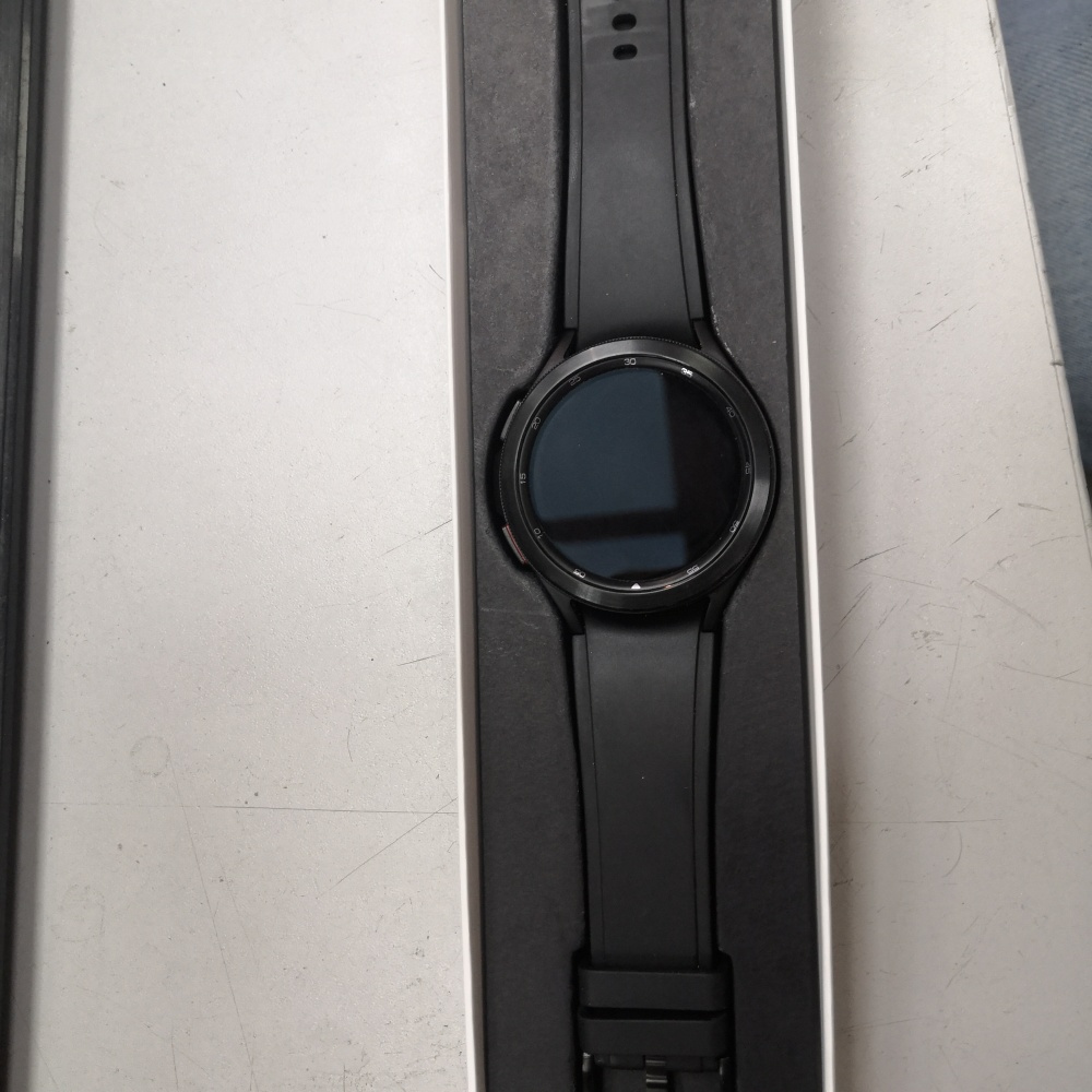 Смарт-часы samsung watch 4