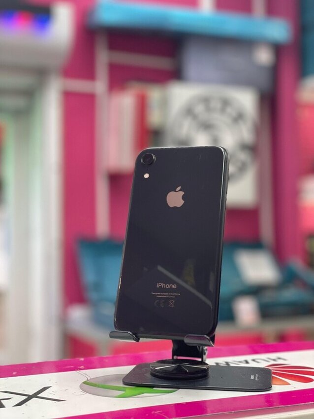 Смартфон iPhone XR 64 Gb