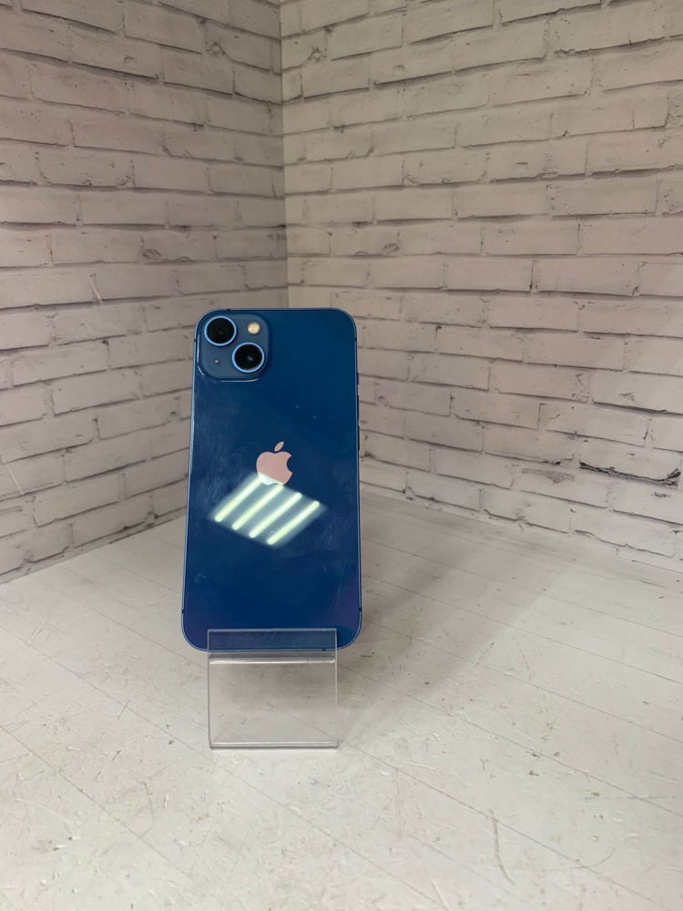 Смартфон iPhone 13 128 Gb
