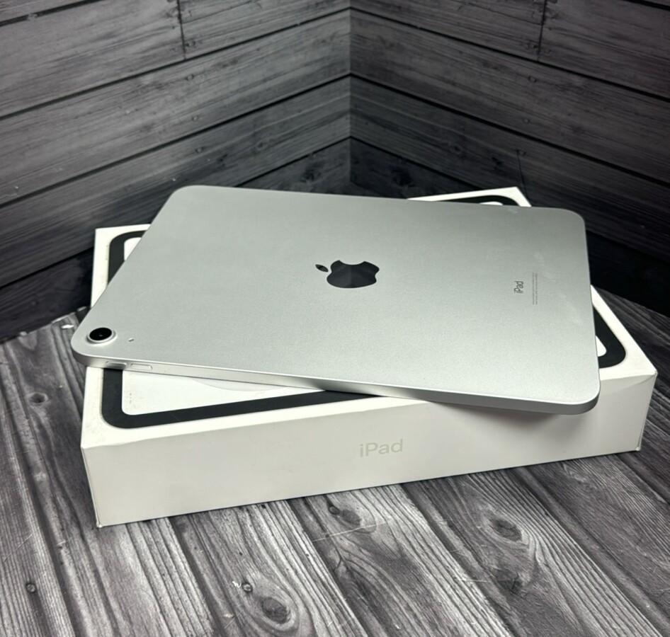 Планшет Apple iPad Air 10 поколения A2696