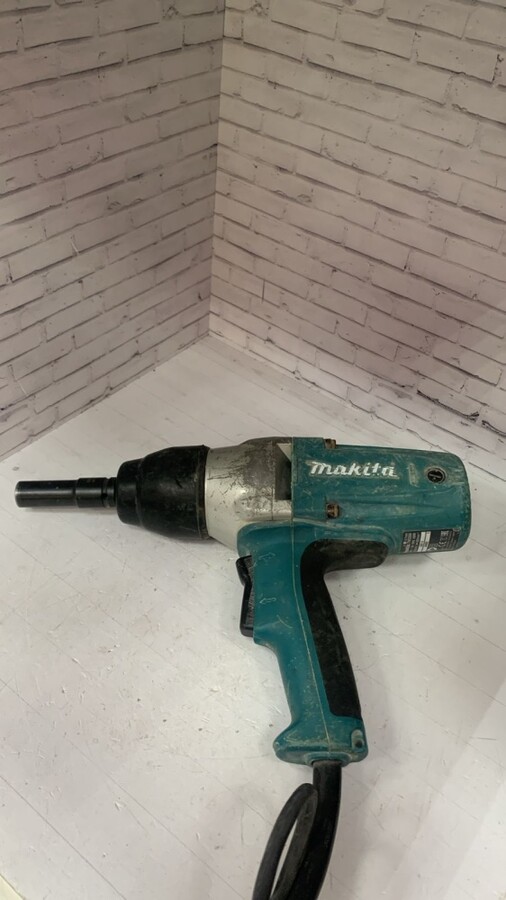 Гайковерт Makita tw0350