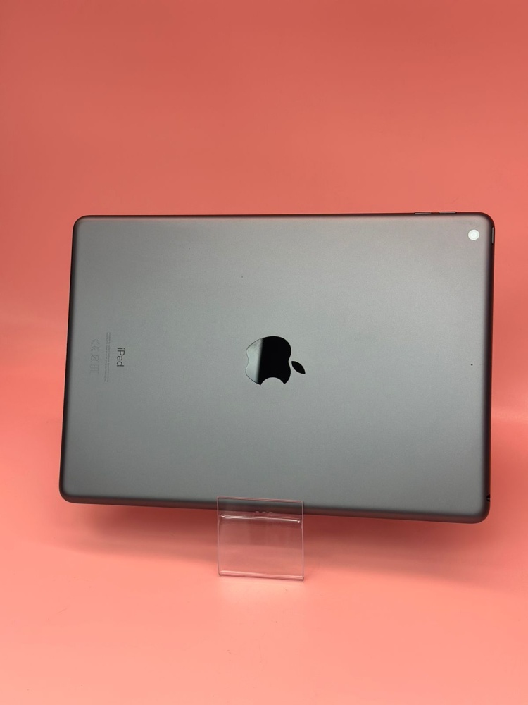 Планшет Apple iPad 8 32 wifi
