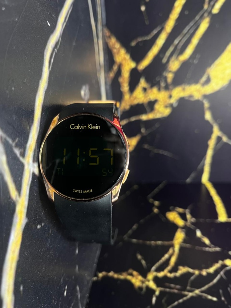 Часы calvin klein k5b 236  swiss made женские