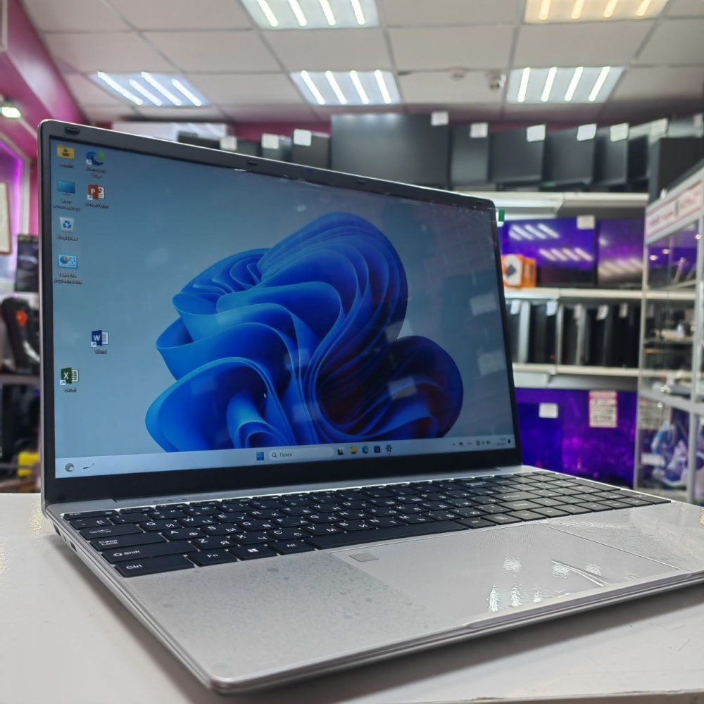 Ноутбук celeron\16\512\UHD