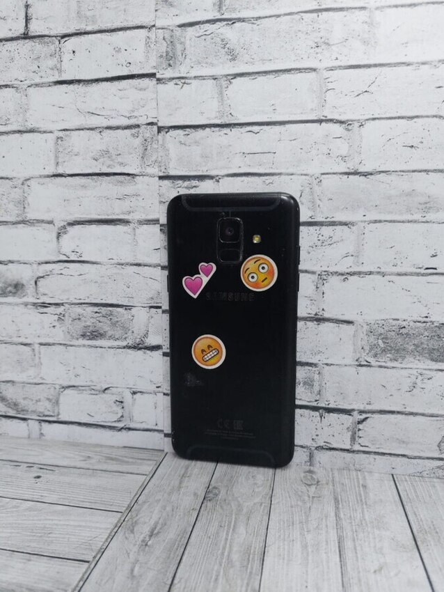 Смартфон Samsung A6 2018 3/32